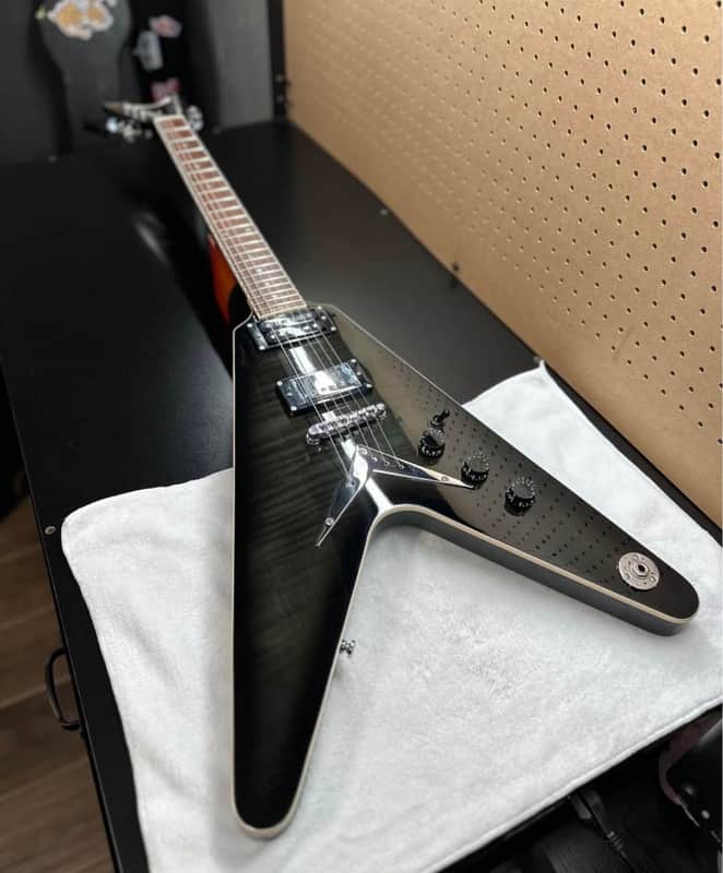 Dean V 79 Flame Maple 2021 - Trans Black