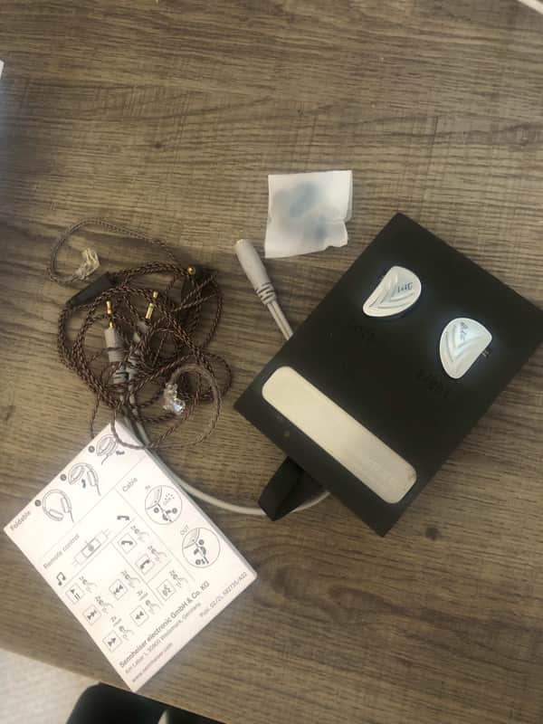 KZ AS16 KZ AS16 Monitor-Level In-Ear Headphones 2020s - Silver image 1
