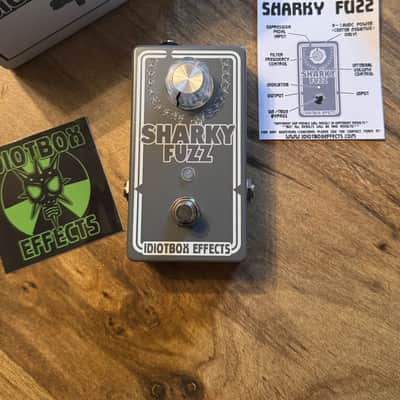 IdiotBox Effects - Sharky Fuzz - RARE image 2