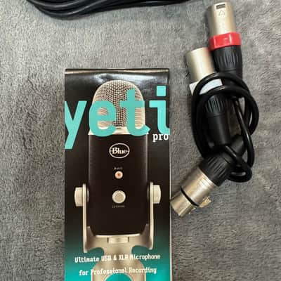 Blue Yeti Pro USB & XLR Condenser Microphone – Black image 10