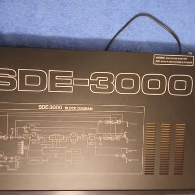 Roland SDE-3000 Digital Delay 1983 - 1994 - Black image 2