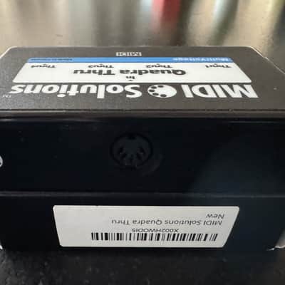 **LIKE NEW-IN BOX-ONE OWNER**MIDI Solutions Quadra Thru 4 Output MIDI Thru Box 2010s - Black image 5