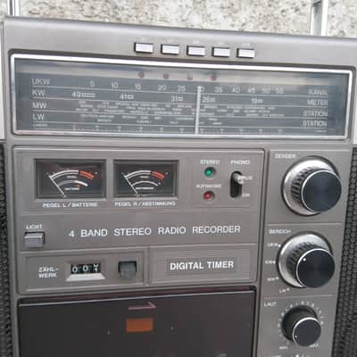 Universum Senator Super 8800 Boombox Ghettoblaster Portable Stereo Radio Made in Germany image 4