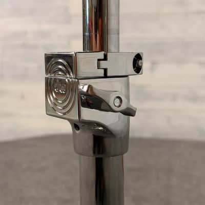 Used DW 9000 Snare Drum Stand - Very Good image 5