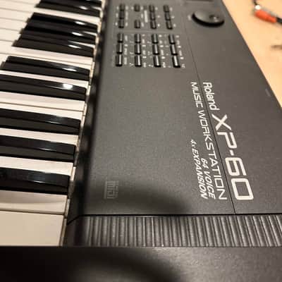 Roland XP-60 61-Key 64-Voice Music Workstation Keyboard 1998 - 2003 - Black image 5