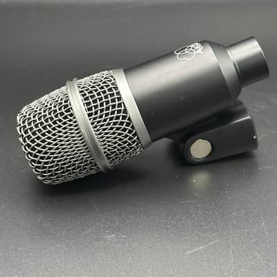 AKG CCS D22 Dynamic Cardioid Instrument Microphone w/ Integrated Stand Mount image 3