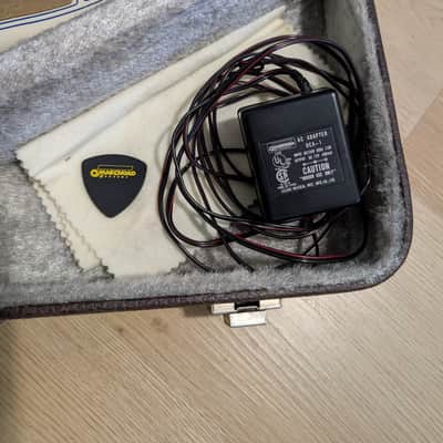 Suzuki OM-27 Omnichord 1981 - Ivory image 3