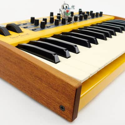 DSI Dave Smith Mopho Synthesizer Keyboard + Top Zustand + 1,5Jahre Garantie image 5