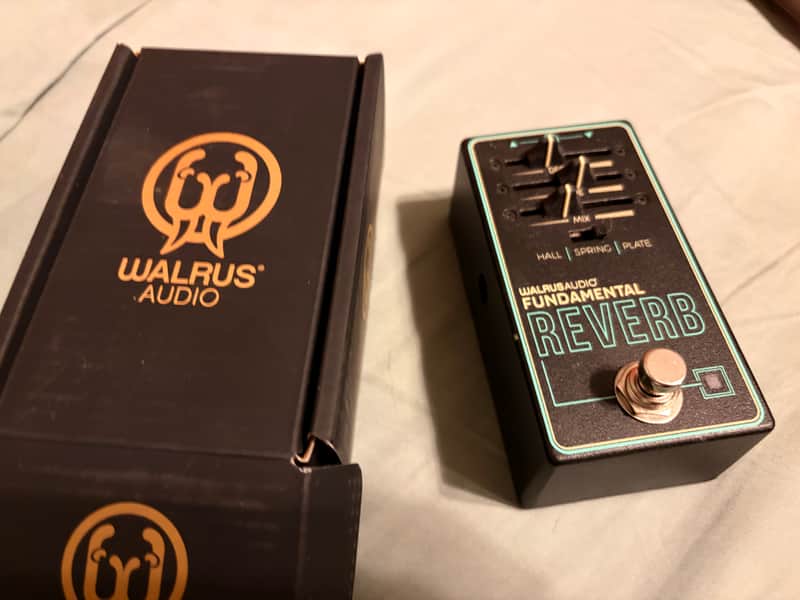 Walrus Audio Fundamental Reverb