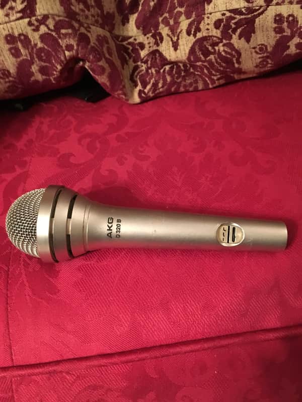 VINTAGE AKG D 320 B image 1