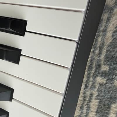 Korg SV1-88 Stage Vintage Digital Piano 2009 - Present - Black with White / Black Keys image 11