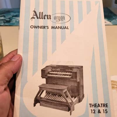 Allen Organ with Pedalboard, Internal Speakers, and bench! image 3