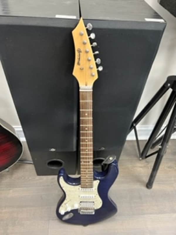brownsville LH electric guitar blue/white image 1