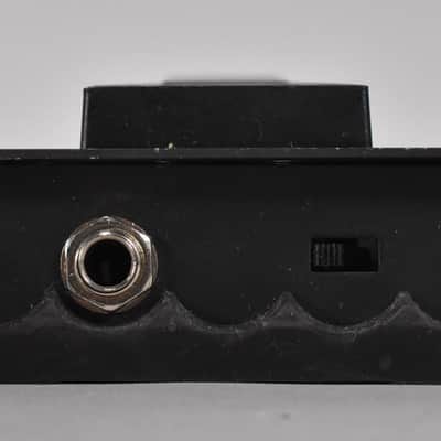 Boss FS-5L Latching Footswitch Black (1) image 4