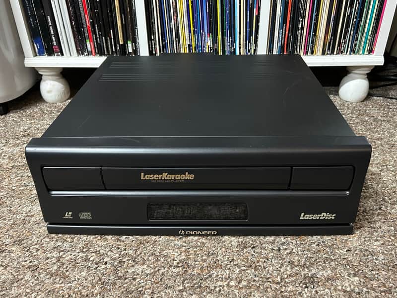 Pioneer CLD-CLKV920 CD CDV LD Laserdisc Player for LaserKaraoke Cabinet UNTESTED image 1