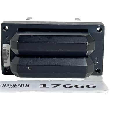 Shure AXT901 Battery Charging Module W/2 Batteries (AXT910) #17666 (One)THS image 6
