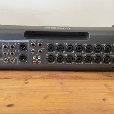 Zoom LiveTrak L-20R Rackmount Digital Mixer / Recorder 2010s - Grey / Blue image 5