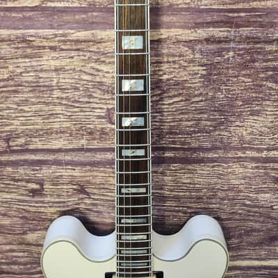 Epiphone Emily Wolfe "White Wolfe" Signature Sheraton 2023 - Present - Aged Bone White image 3