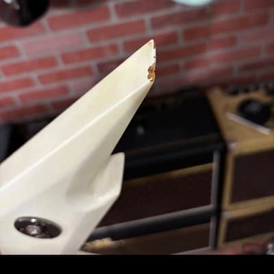 Dean DB Razorback with Coffin Case image 13