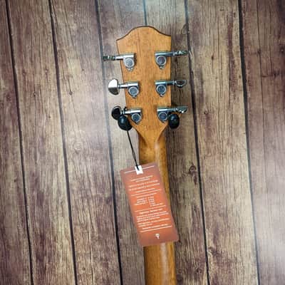 Teton STA105NT Acoustic Auditorium Solid Cedar Top image 4