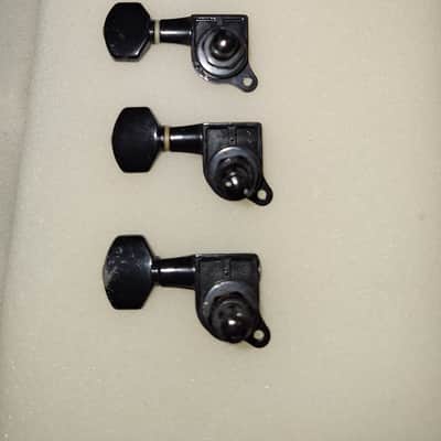 Charvel Tuning Machine set (6) RH in-line 80's - black image 4