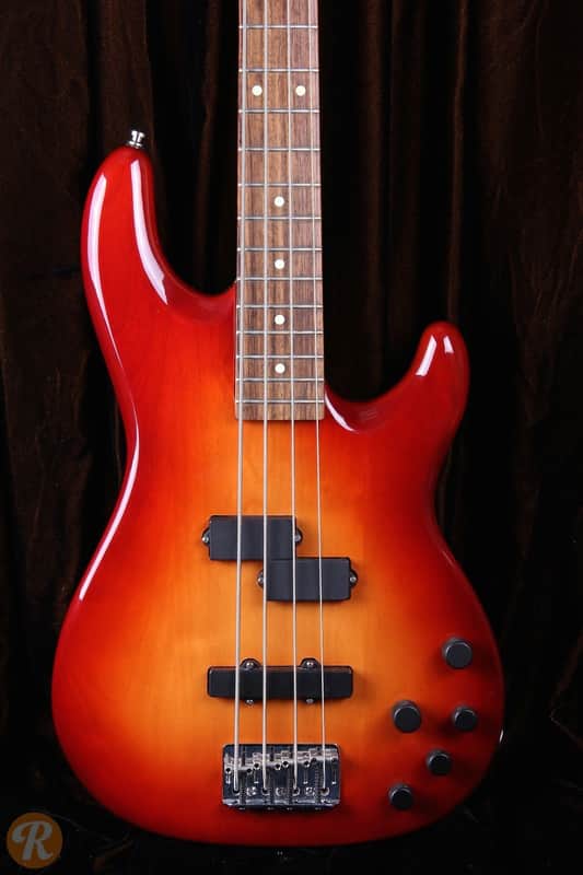 Fender Deluxe Series Zone Bass 2003 - 2006 | Reverb