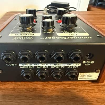 Moog MF-103 Moogerfooger 12-Stage Phaser 1999 - 2018 - Black image 2