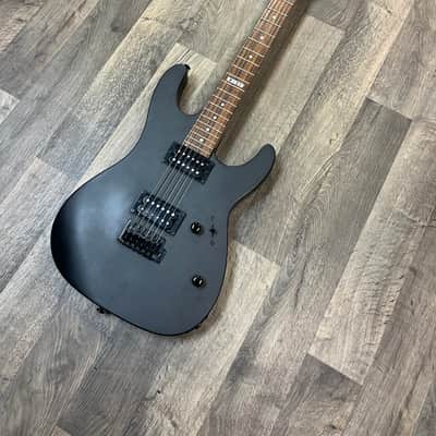 2004 ESP LTD M-50 w/GB 7.5 LBS image 1