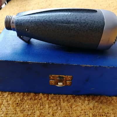 Sennheiser MD21 avec sa boîte en bois bleue d'origine image 6