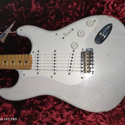 Fender Masterbuilder Stratocaster  2018 White image 1