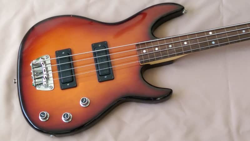 1984 Peavey Foundation FL Fretless Bass sunburst image 1