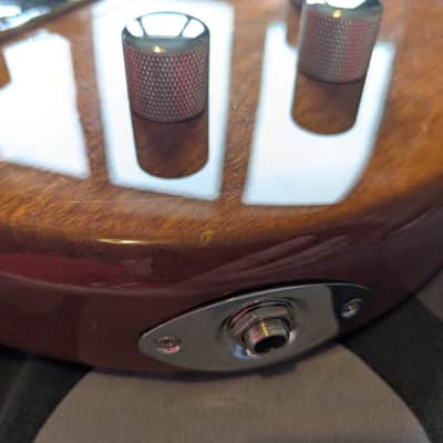 Dean Edge 1 4-String Bass Guitar 2010s - Trans Amber image 17