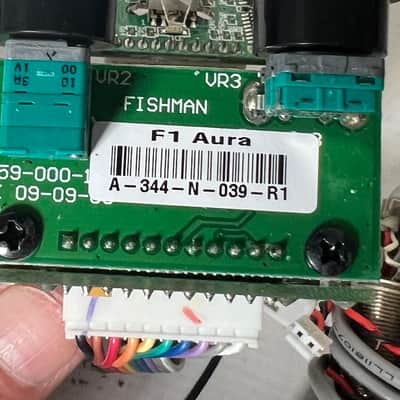 Fishman Aurora F1 preamp and Pickup system image 12