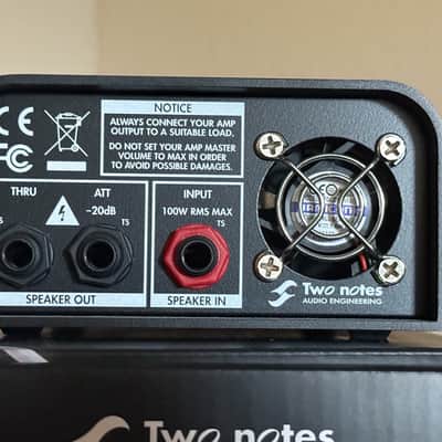Two Notes Torpedo Captor (8-ohm) Reactive Loadbox DI and Attenuator image 4