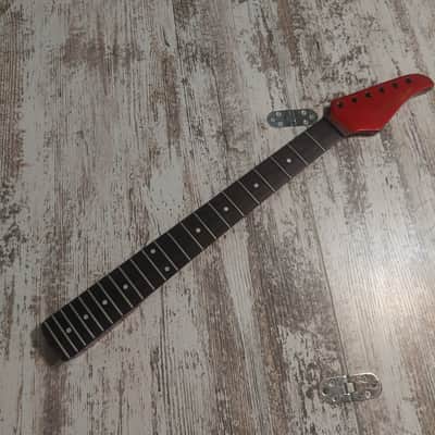 Kramer 400st Striker Vanguard Metallic Red 25.5" Scale Rosewood Fretboard  MIK Korean Neck