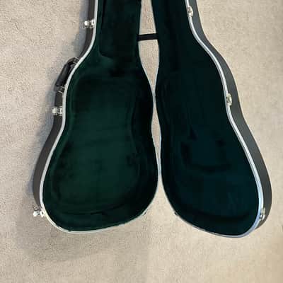 Martin D-35 2023 with K&K - Near mint image 11