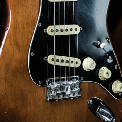 1973 Fender Stratocaster walnut image 8