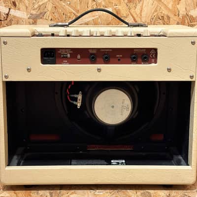 Pre Owned Blackstar Debut 50R Cream 1x12 Combo image 2