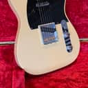 2023 Fender Vintera II 50’s NoCaster with Tweed Case