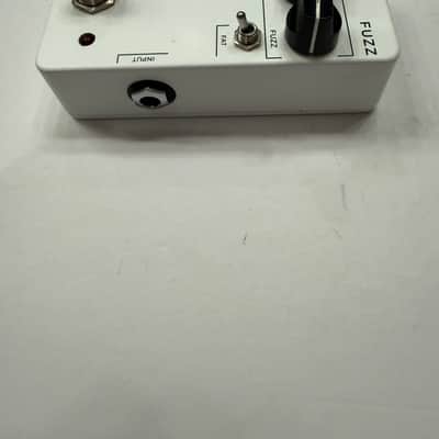 JHS Pedals Series 3 Fuzz Guitar Effect Pedal image 4