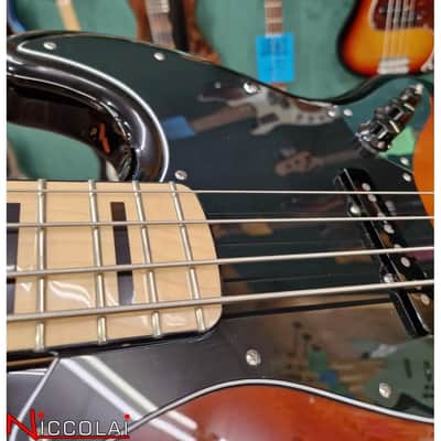 Fender Geddy Lee Jazz Bass, Maple Fingerboard, 3-Color Sunburst Demo image 6