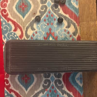 used Dunlop GCB95 Cry Baby with Shin's Music Special Modern Mod