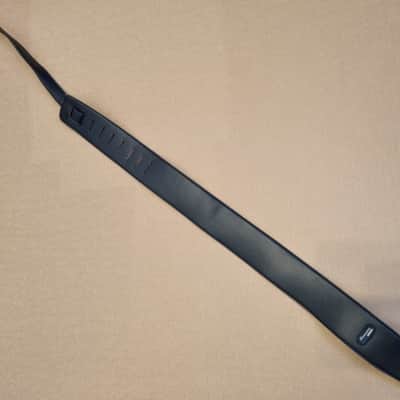 Ibanez Leather Guitar / Bass Strap Black image 6
