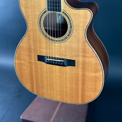 Gorgeous and Gently Used 2001 Larrivee OMV-09 Deep Body w/ Original case image 11