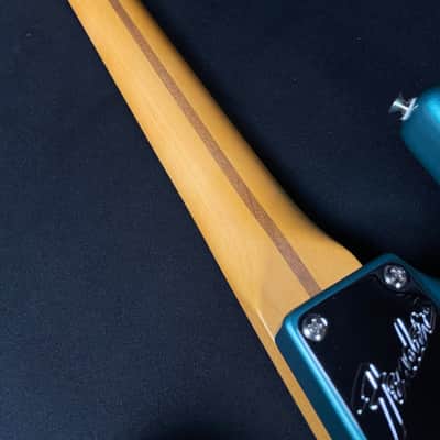 Fender American Professional Classic Stratocaster - HSS, Faded Sherwood Green Metallic image 6