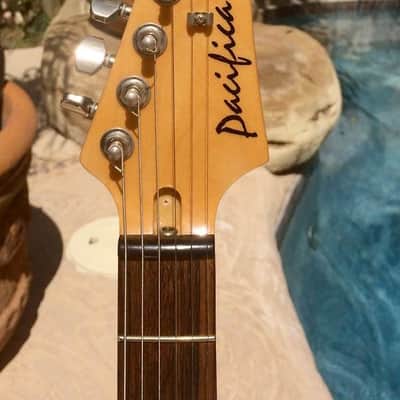 Yamaha PACIFICA 412V Violin Burst image 7