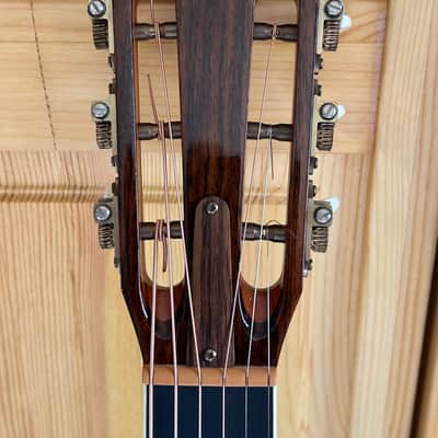 Taylor Grand Concert model acoustic guitar 2010 - natural gloss image 8
