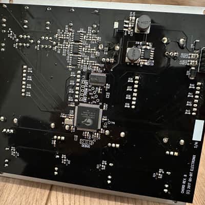 Qu-Bit Electronix Chord v1 2014 - 2018 - Silver image 2