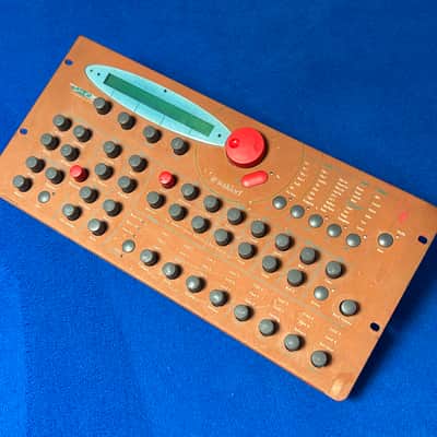 Waldorf Microwave XT Rackmount Wavetable Synthesizer 1998 - Orange