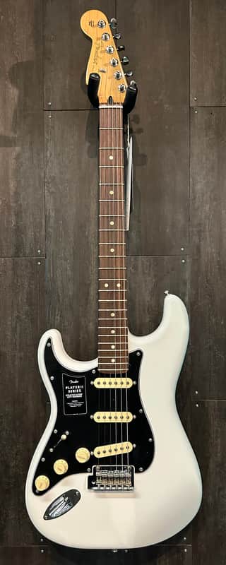 BRAND NEW 2025 Fender Player II Stratocaster Left-Handed Polar White image 1